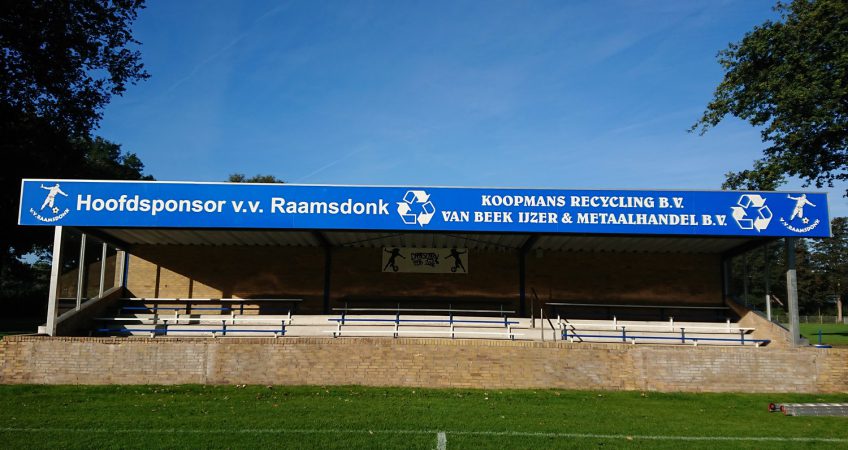 vv Raamsdonk – Sponsorbord Hoofdtribune  