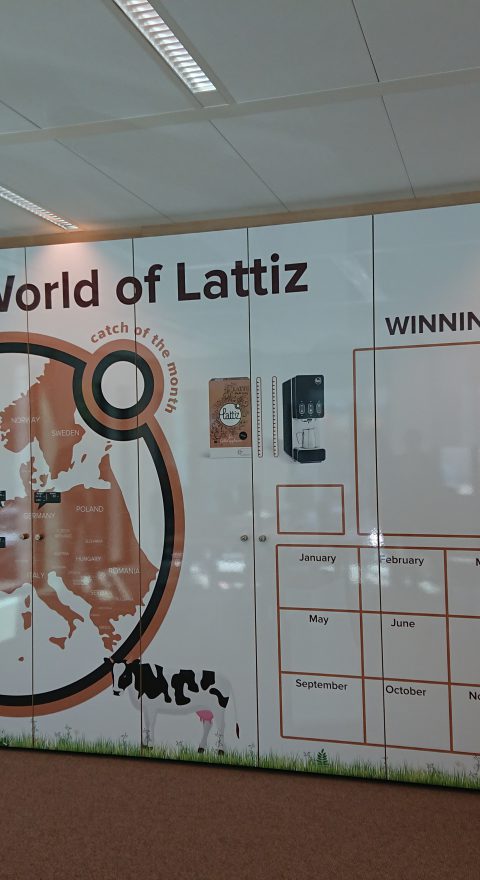 Lattiz - Kastbelettering