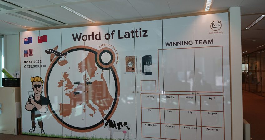 Lattiz – Kastbelettering  